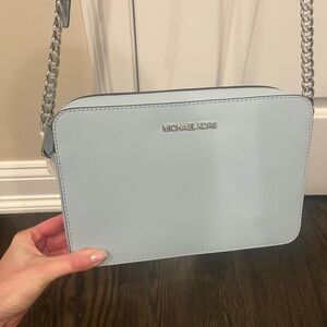 Michael kors crossbody